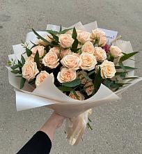 Букет Кремовые розы Латте в Сысерти