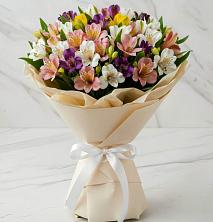 Букет цветов из:  Альстромерии в Сысерти