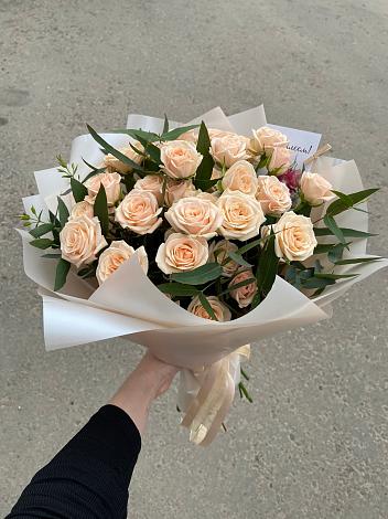 Букет Кремовые розы Латте в Сысерти