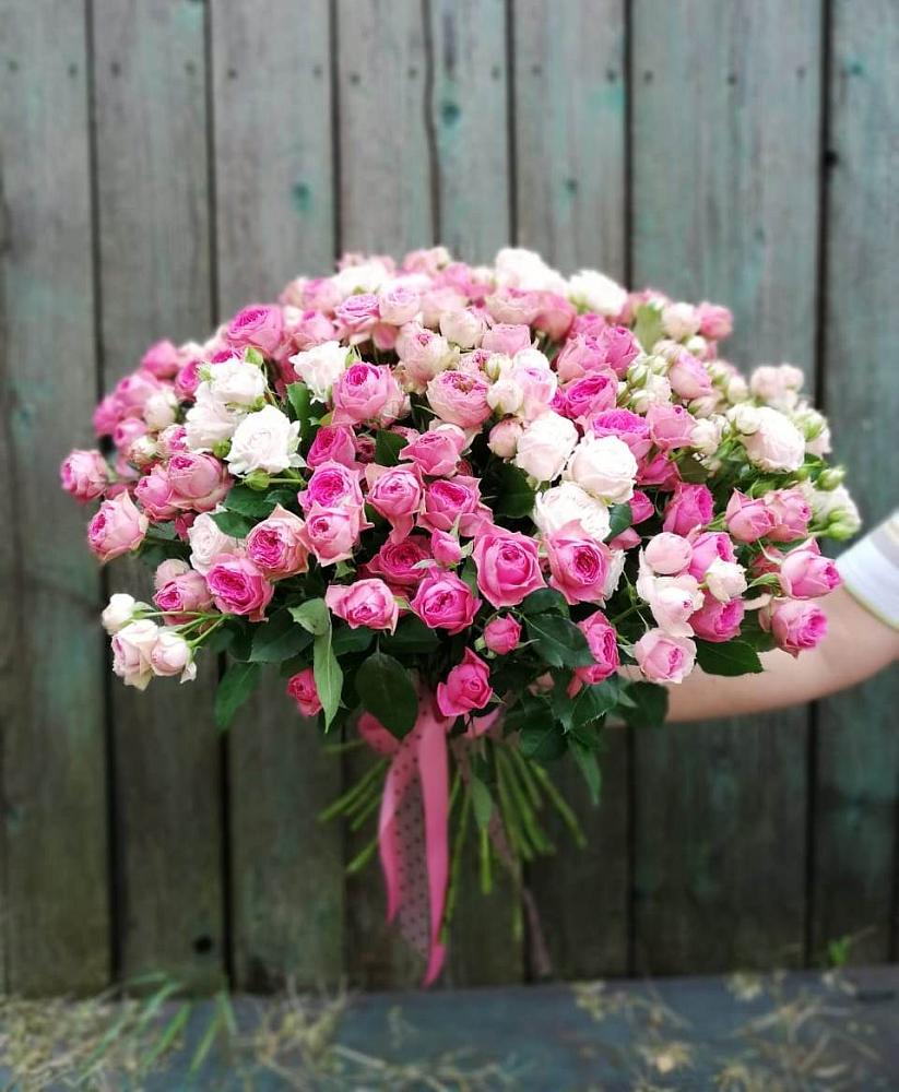 Букет Розовые кустовые розы Натали и Лав Лидия в Сысерти
