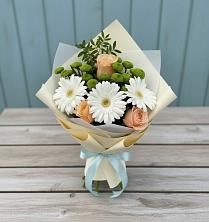 Букет цветов из:  Герберы, Розы и Хризантемы в Сысерти