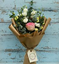 Букет цветов из:  Розы и Лизиантусы #REPLACE_PRED# Сысерти